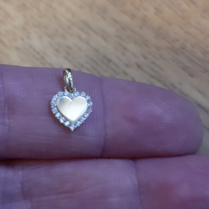 9ct Tiny Heart CZ Border
