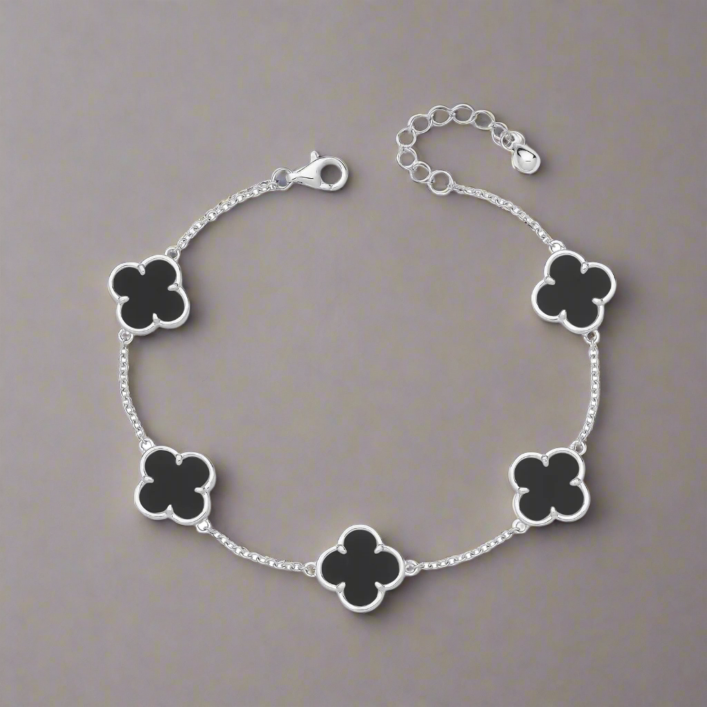 Clover Black Onyx Bracelet