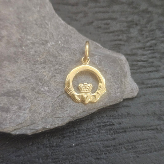 14ct Small Claddagh