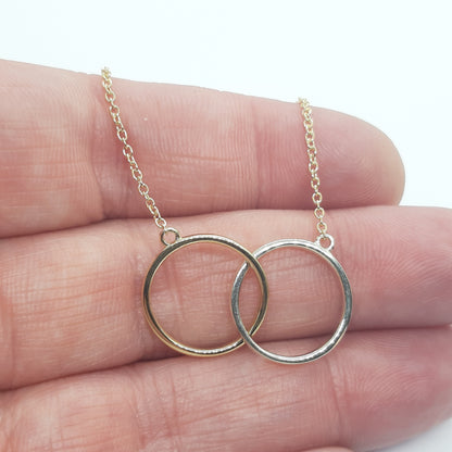 2 Loops Necklace