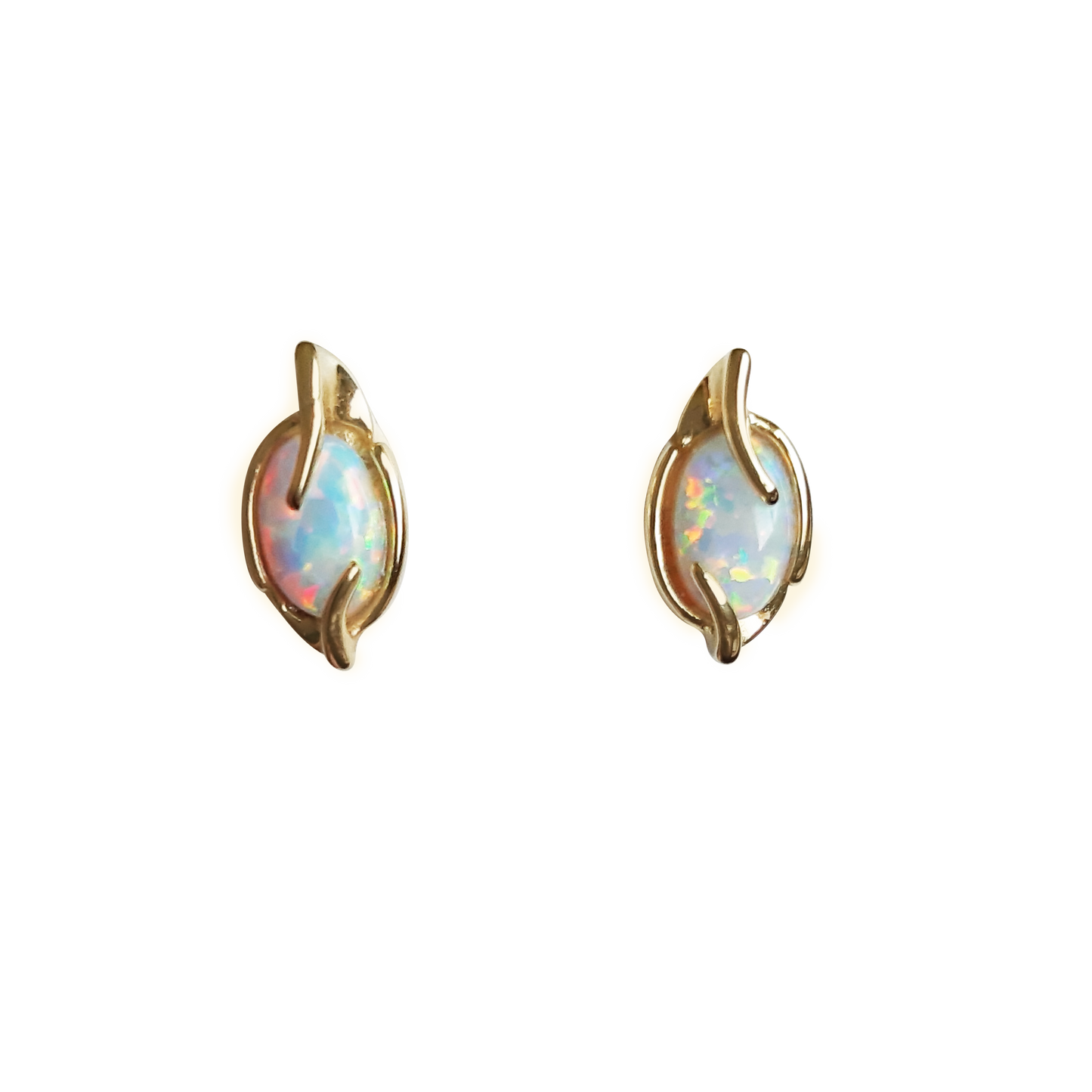 9ct Opal w/ Sweep Up And Down