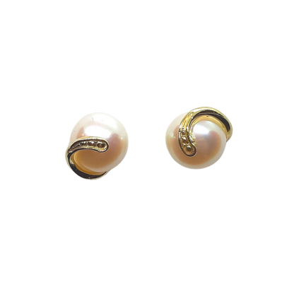 9ct Button pearl swirl