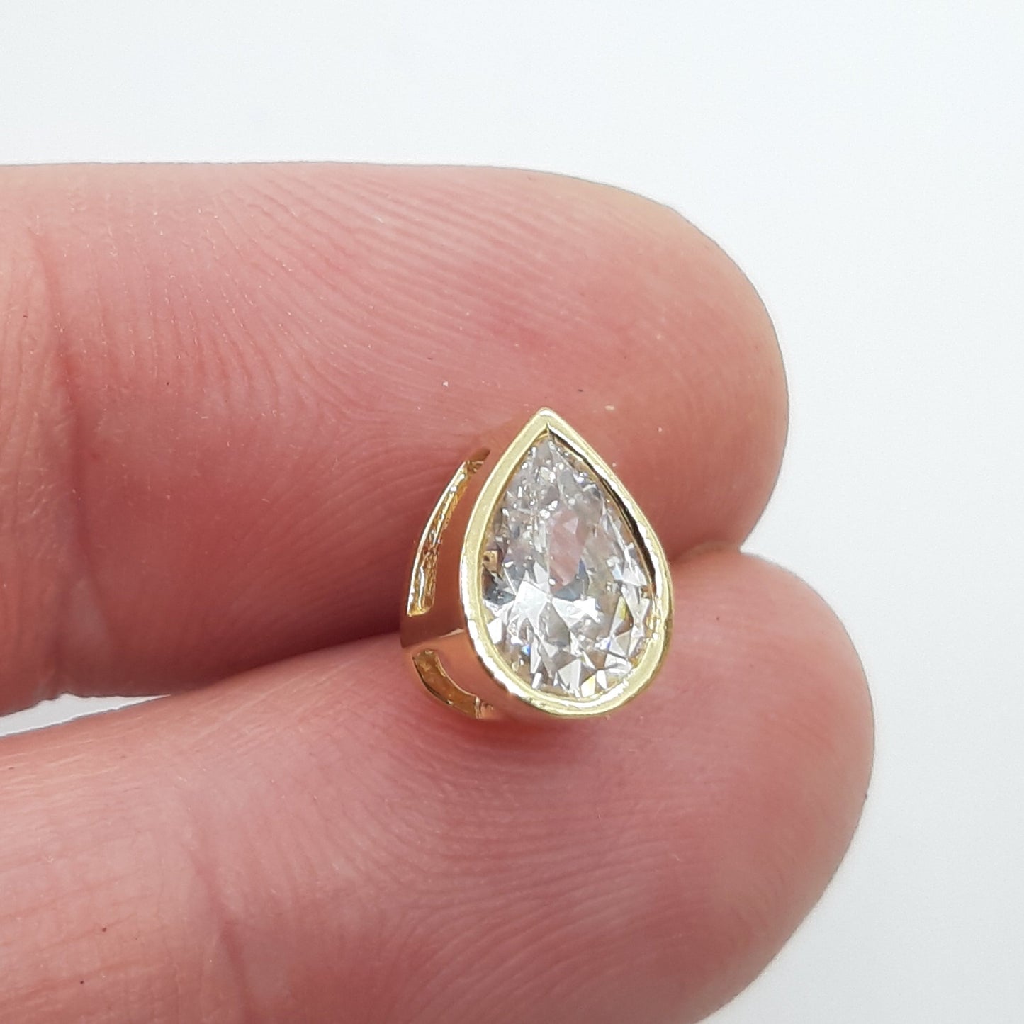 9ct 6 x 9mm Pear CZ