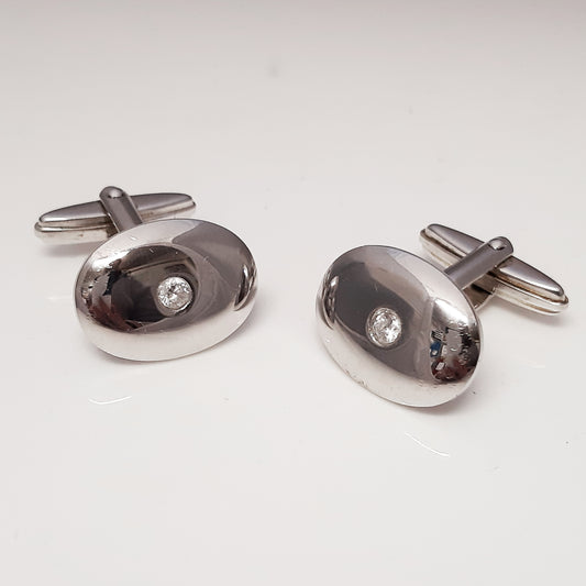 Oval w/ Cz In Centre